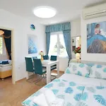 Friedrich-4 By Interhome Appartement Tribalj