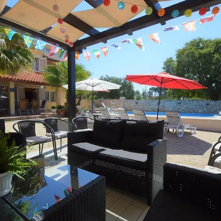 Friedrich-4 By Interhome