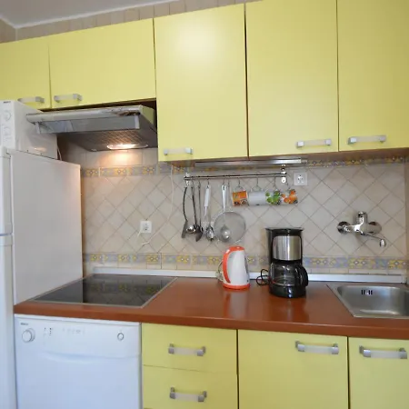 Friedrich-4 By Interhome