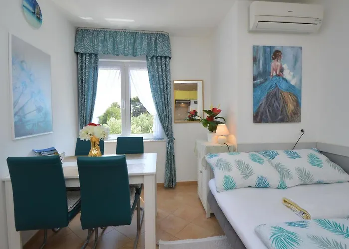 Friedrich-4 By Interhome