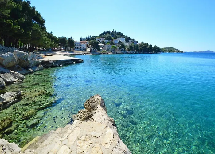 Friedrich-4 By Interhome * Tribalj