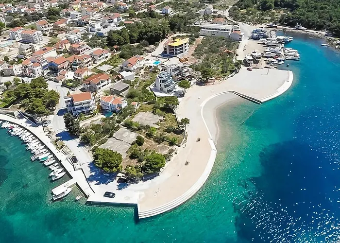 Friedrich-4 By Interhome Tribalj